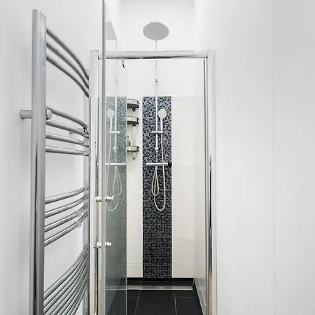 Apartamento Urban Walls 5a In Old Bucarest